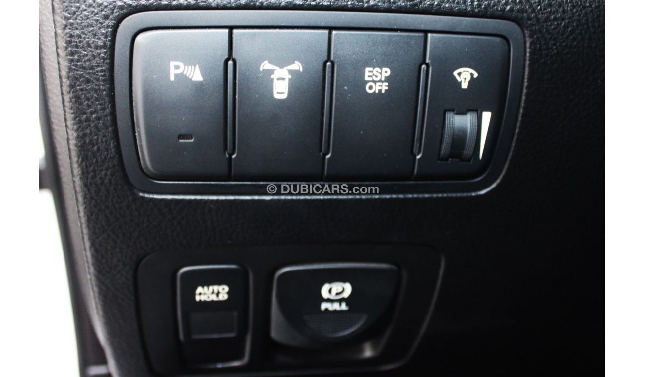 هيونداي جينيسس هيونداي جينيسيس 2014 خليجي بحالة ممتازة