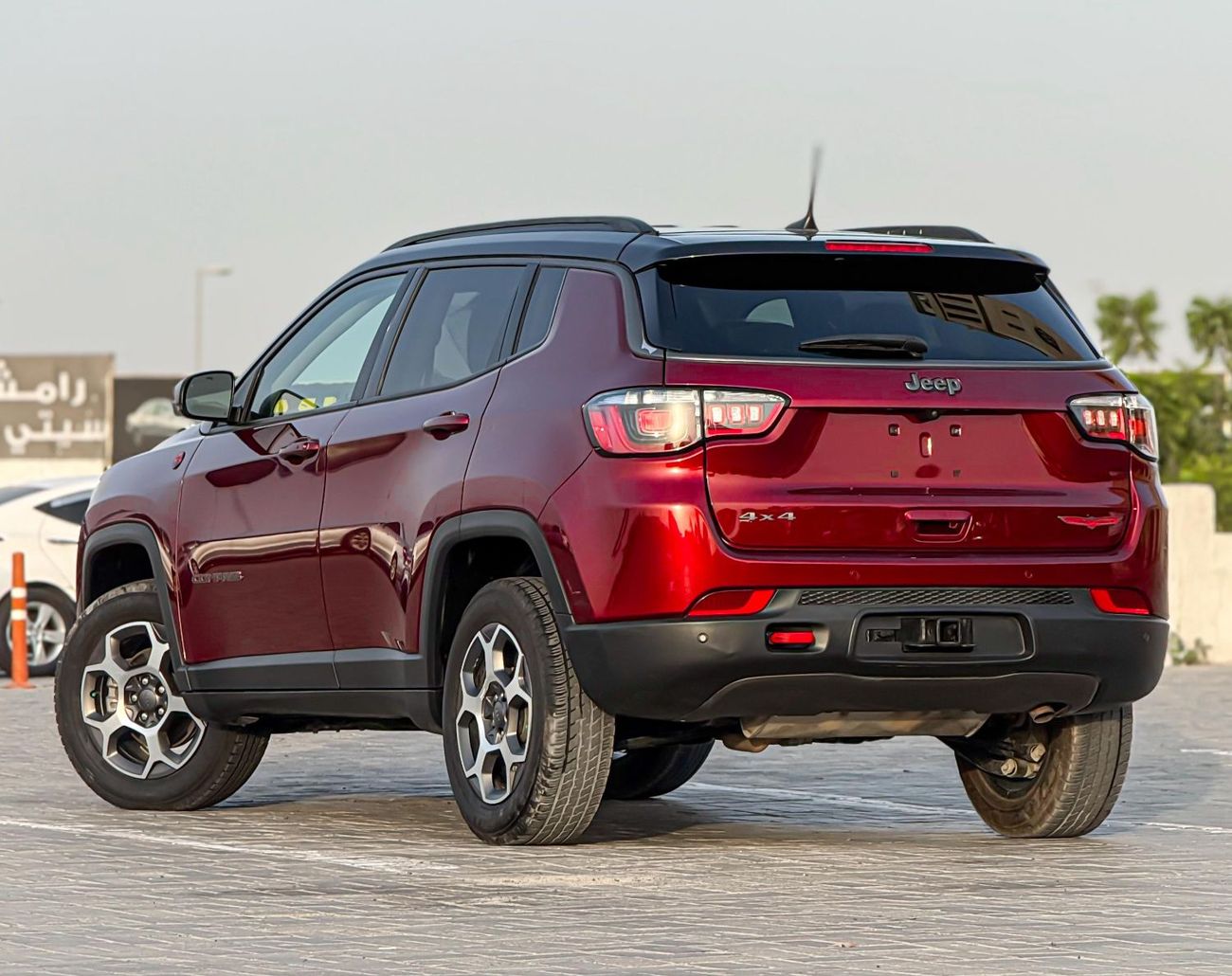 Jeep Compass Trailhawk 2.4L (182 HP)