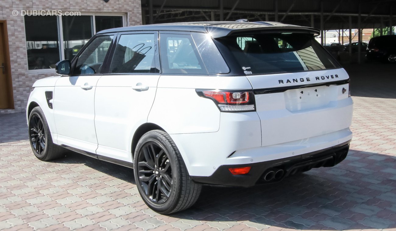 Land Rover Range Rover Sport SVR