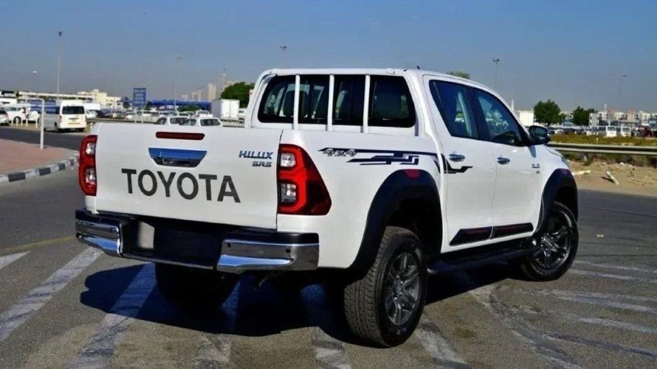 تويوتا هيلوكس DC TRD 4.0L AWD