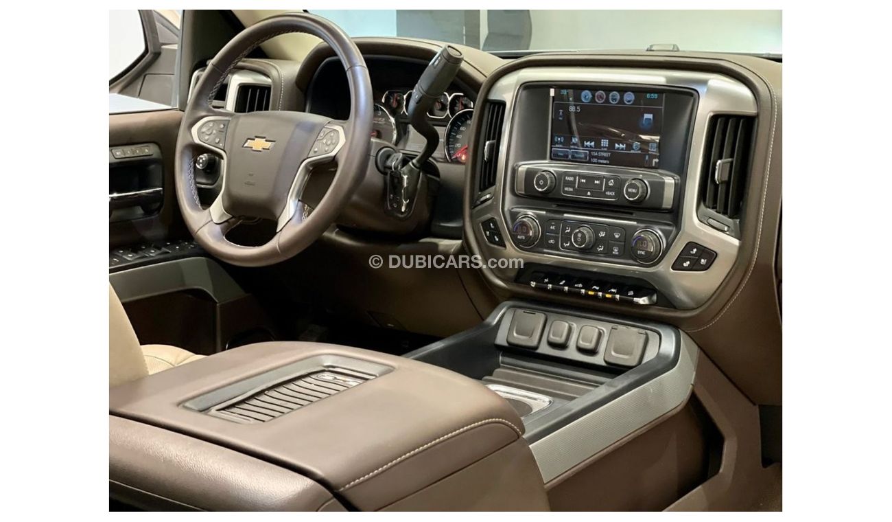 Chevrolet Silverado 2017 Chevrolet Silverado Z71 LTZ, Full Service History, Warranty, GCC