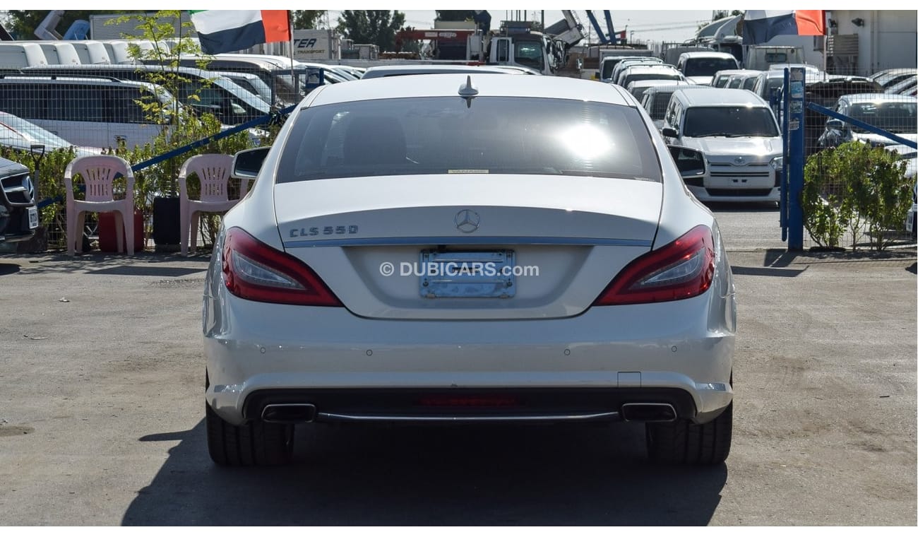 مرسيدس بنز CLS 550