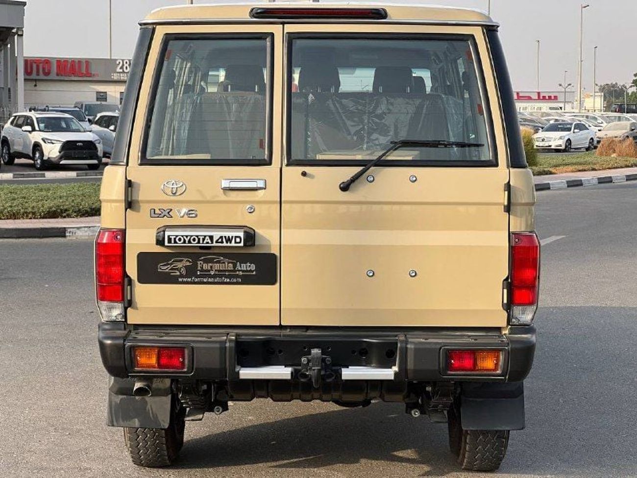 Toyota Land Cruiser 70 LC76 4.0L PTR M/T // 2025 // STD WITH DVD&BACK CAMERA , CRUISE CONTROL // SPECIAL OFFER // BY FORMUL