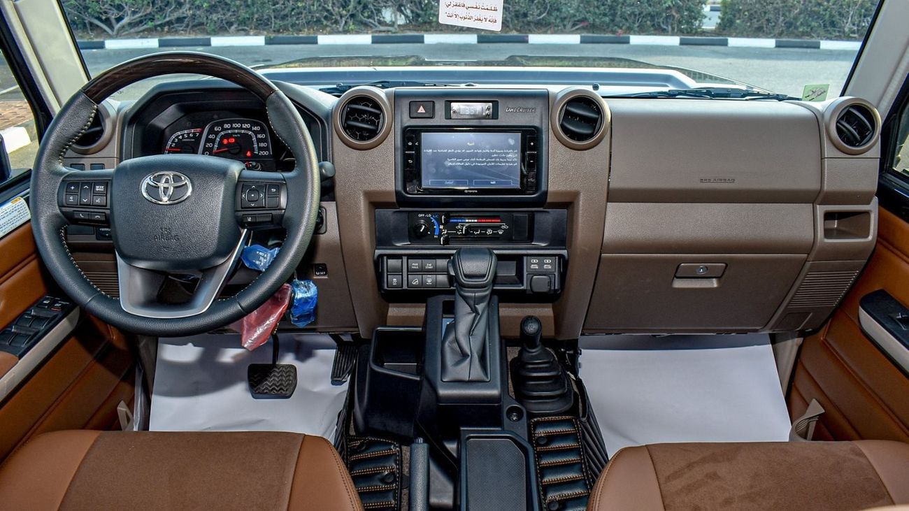 Toyota Land Cruiser 70 LX 4.0L V6 A/T