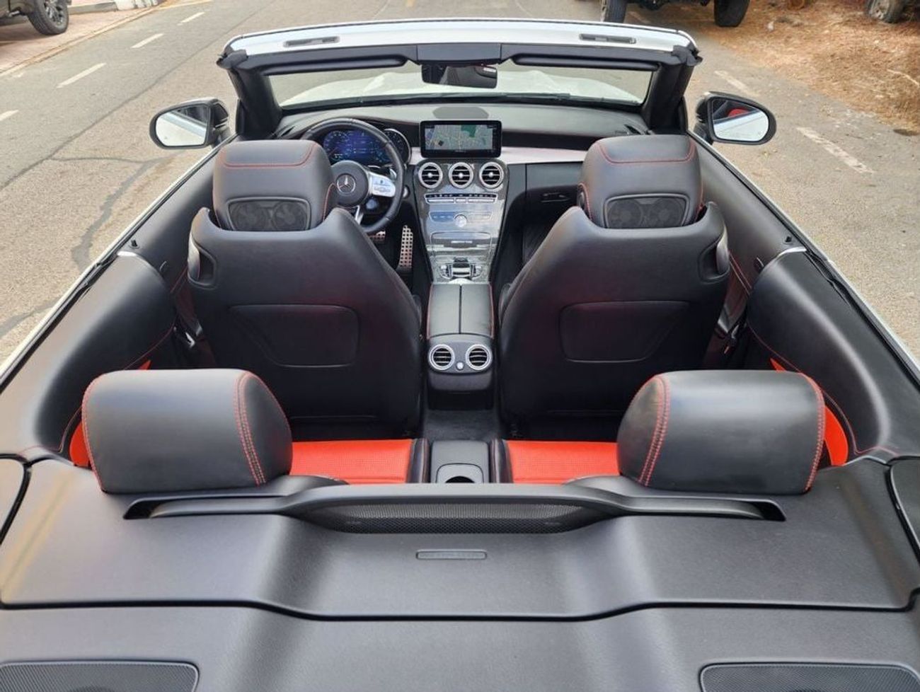 مرسيدس بنز C 63 كوبيه C63s AMG Cabriolet Carbon Fiper