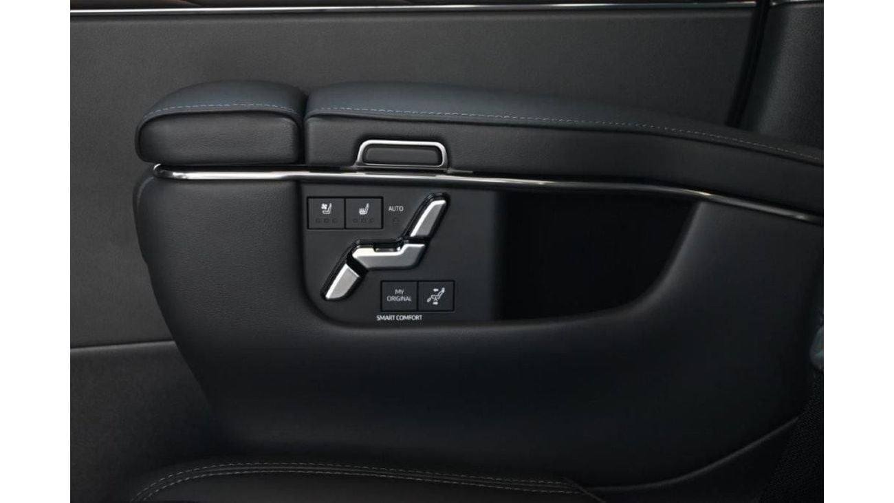 Toyota Alphard HYBRID 2.5L E-4WD 7-SEATER AUTOMATIC