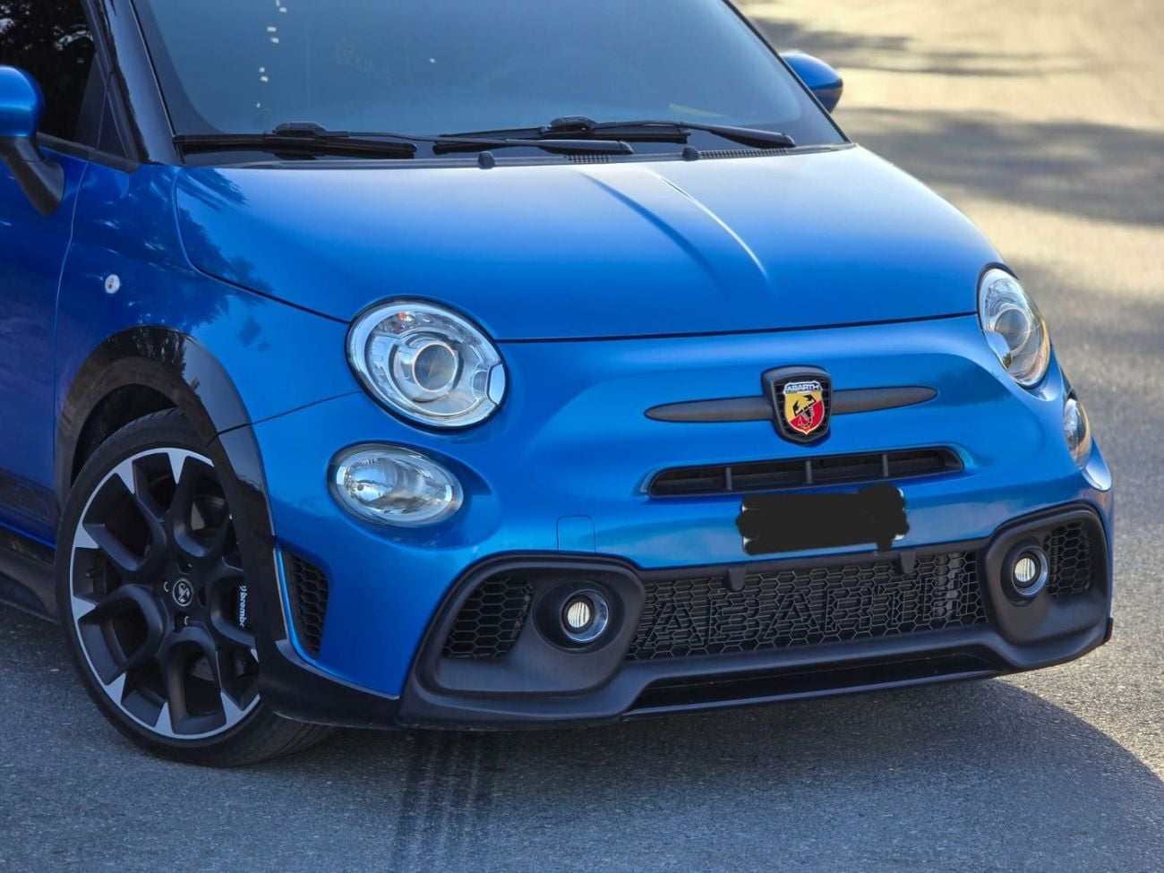 Fiat 500 FIAT 695 ABARTH 2023 GCC // UNDER WARRANTY // SERVICE CONTRACT //ORGINAL PAINT // ACCIDENT FREE // 2