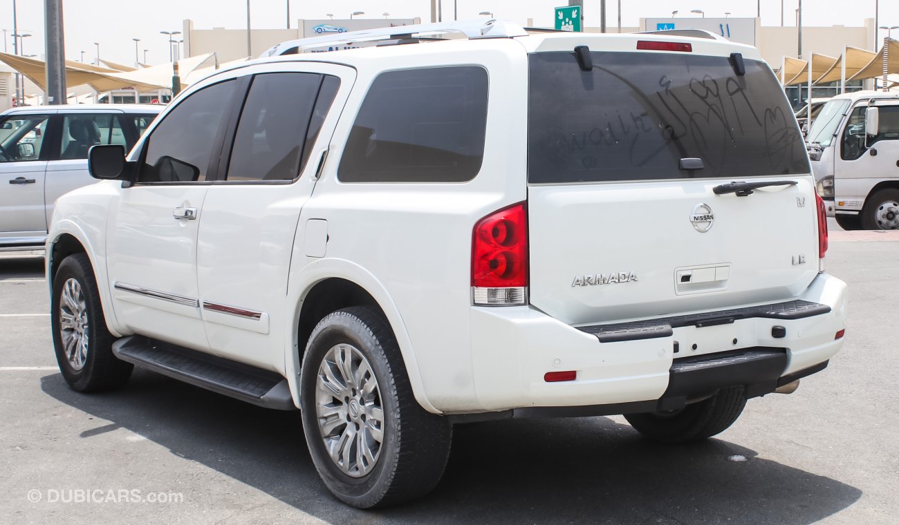 Nissan Armada LE