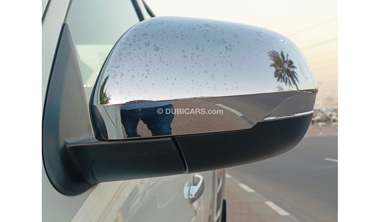 ميتسوبيشي L200 GLX, 2.4L Diesel /  M/T / 4WD / CD Player / A/C (LOT # 00776)