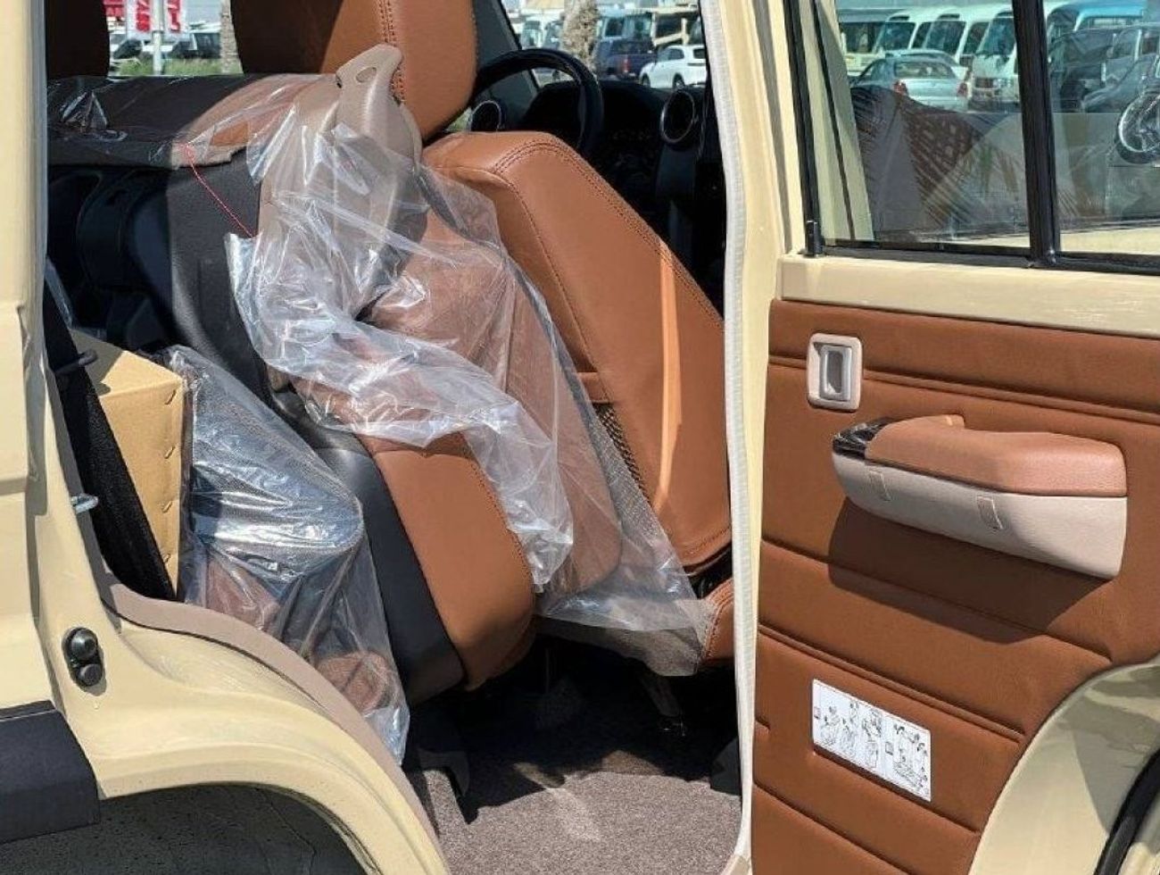 تويوتا لاند كروزر 70 LC76 2.8L DSL A/T // 2024 // FULL OPTION WITH  CRUISE CONTROL , DVD&REAR CAMERA // SPECIAL OFFER //