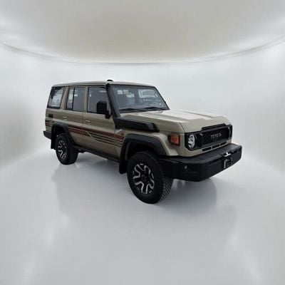 تويوتا لاند كروزر 70 S-DLX 2.8L (5 Door)