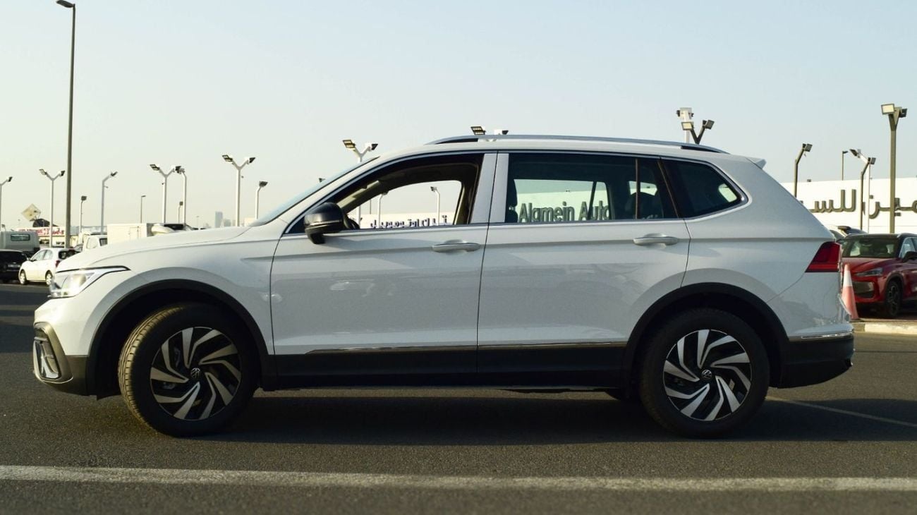فولكس واجن تيجوان •	Brand new Volkswagen Tiguan L 1.5L Turbo 300TSI 2025