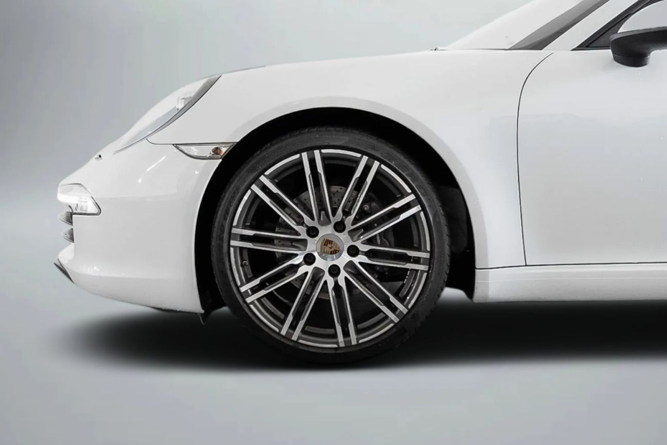 Porsche 911 Carrera 3.4L Coupe