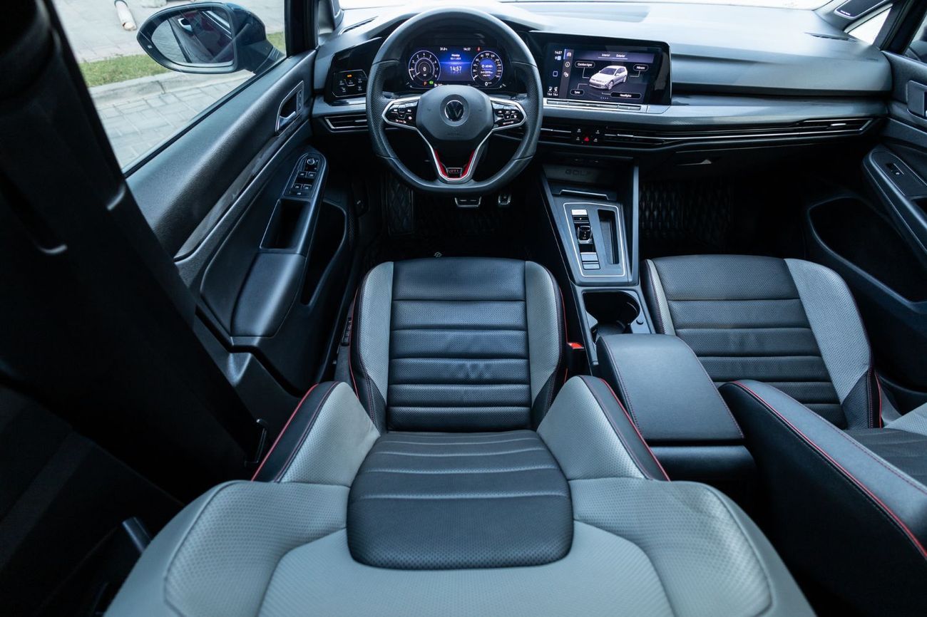 Volkswagen Golf GTI Leather 2.0L