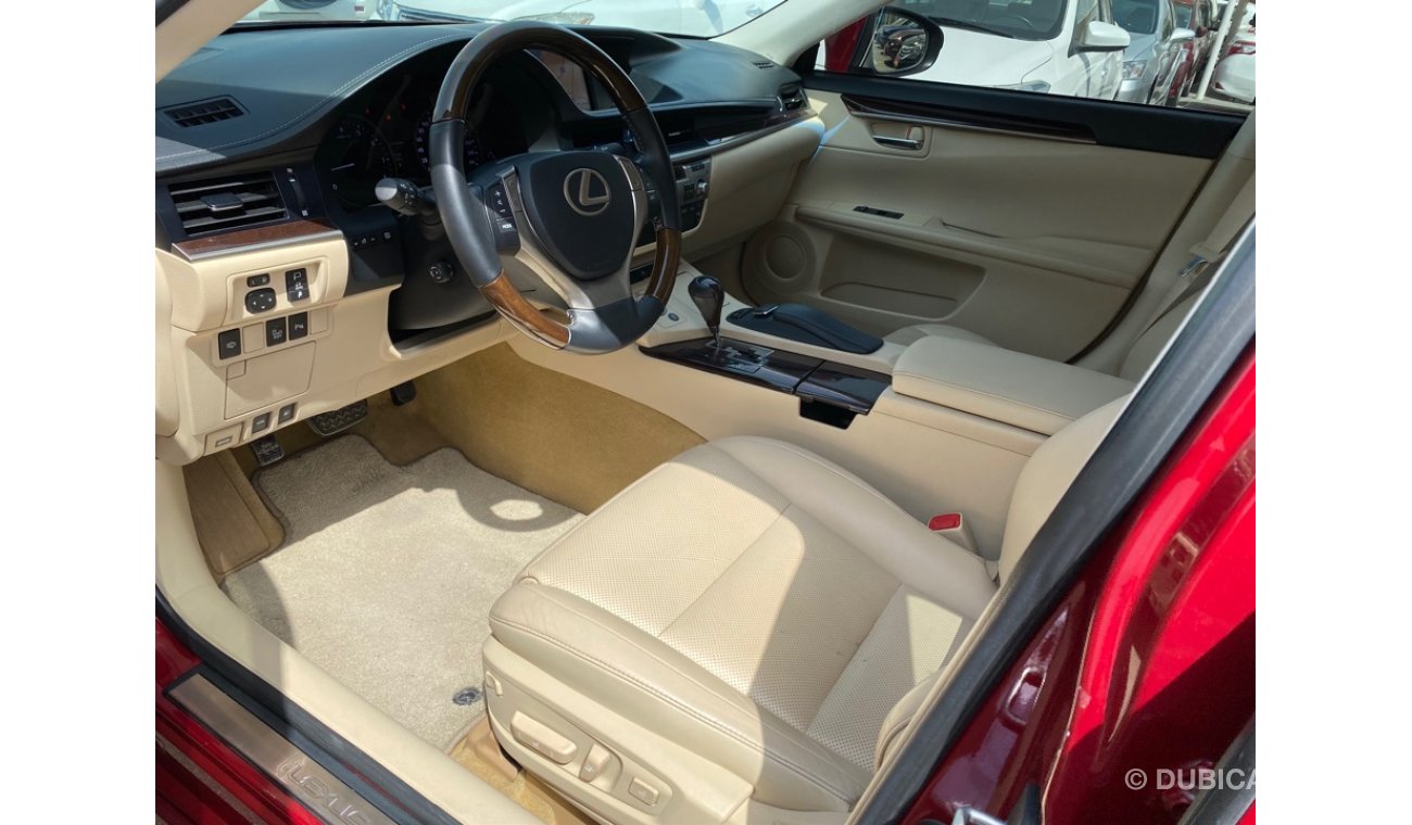 لكزس ES 350 Lexsus ES350 2013 GCC top of the range Ref #186