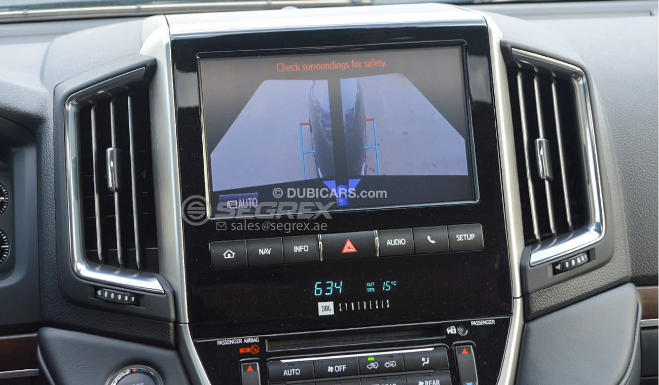 تويوتا لاند كروزر 2020 MODEL Cruiser EXECUTIVE LOUNGE TOP OF THE RANGE. 4.5L TURBO DIESEL.