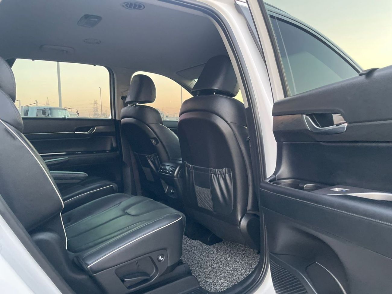 Hyundai Palisade 2021 Hyundai Palisade Premium Limited Full Option No Sunroof - Korean Specs Clean Title - 360* CAM -