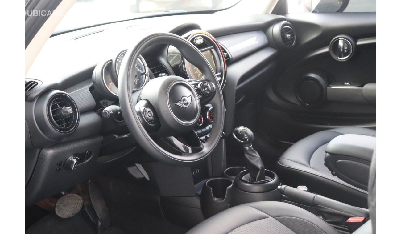 Mini Cooper = NEW ARRIVAL = FREE REGISTRATION = WARRANTY = BANK LOAN ASSIST =