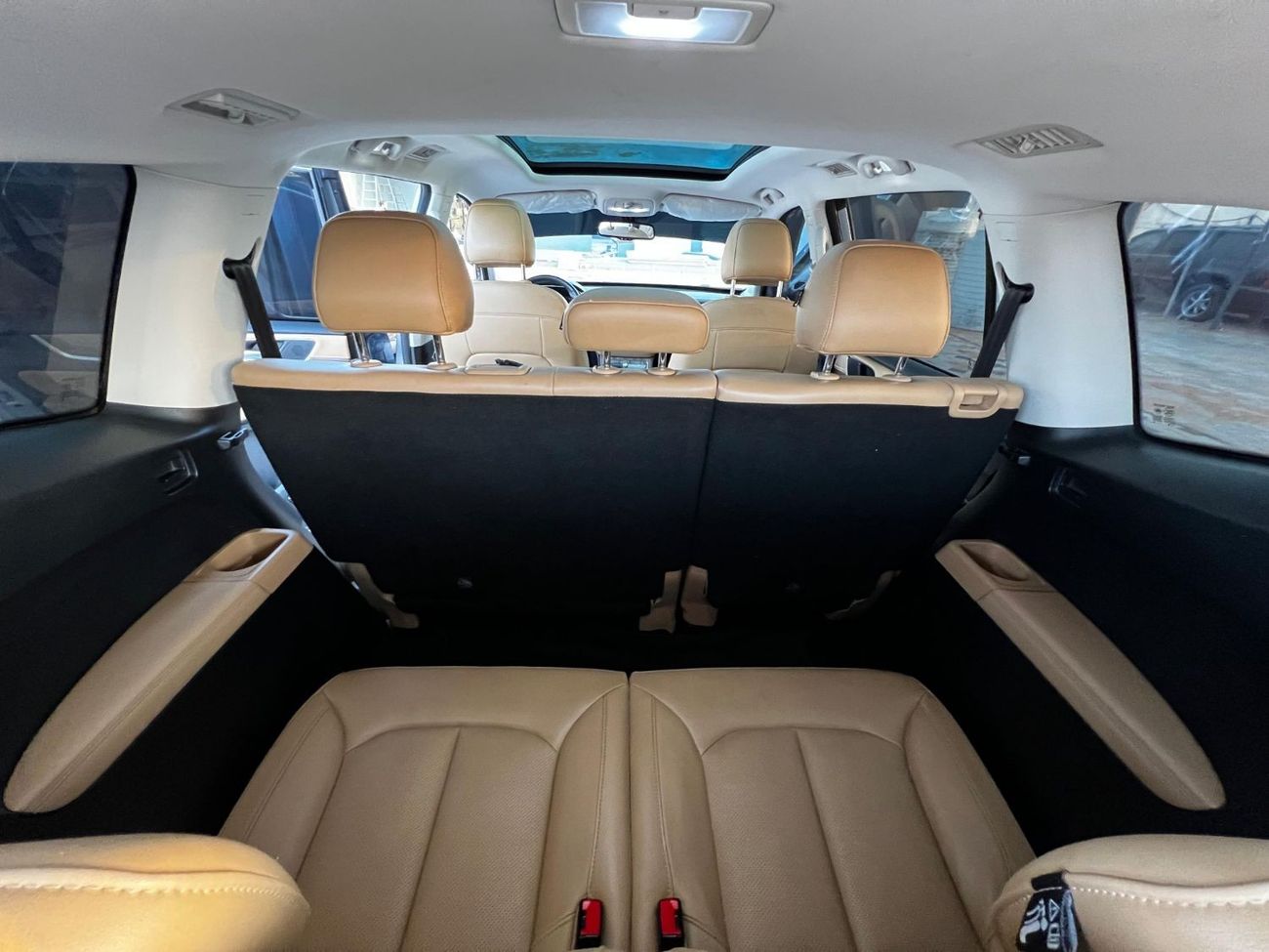 أم جي RX8 لاكجري