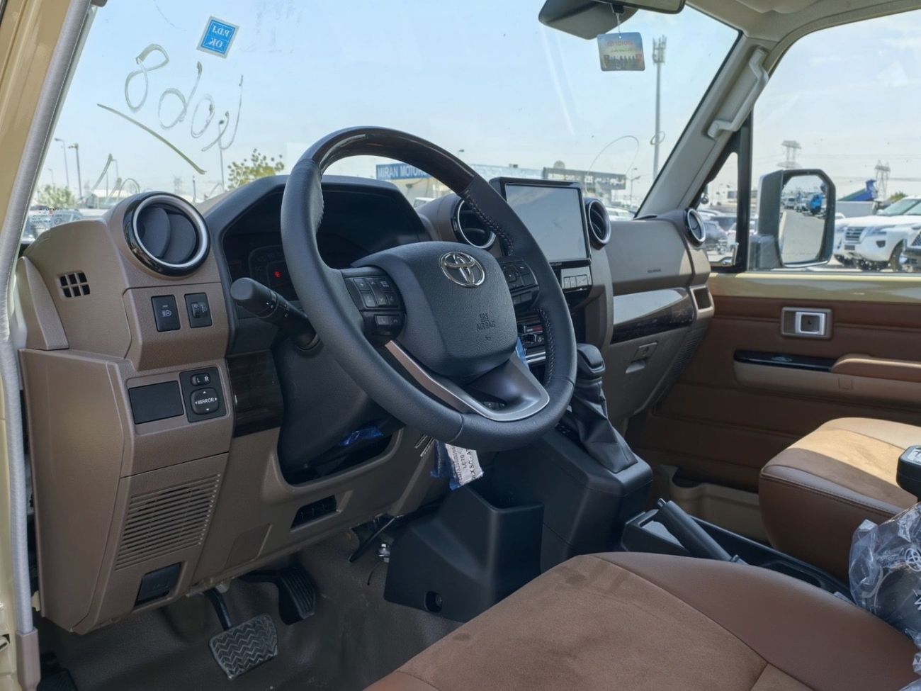 Toyota Land Cruiser Pick Up 2025 TOYOTA LAND CRUISER 79 SINGLE CABIN 4.0L PETROL AUTOMATIC TRANSMISSION FULL OPTION