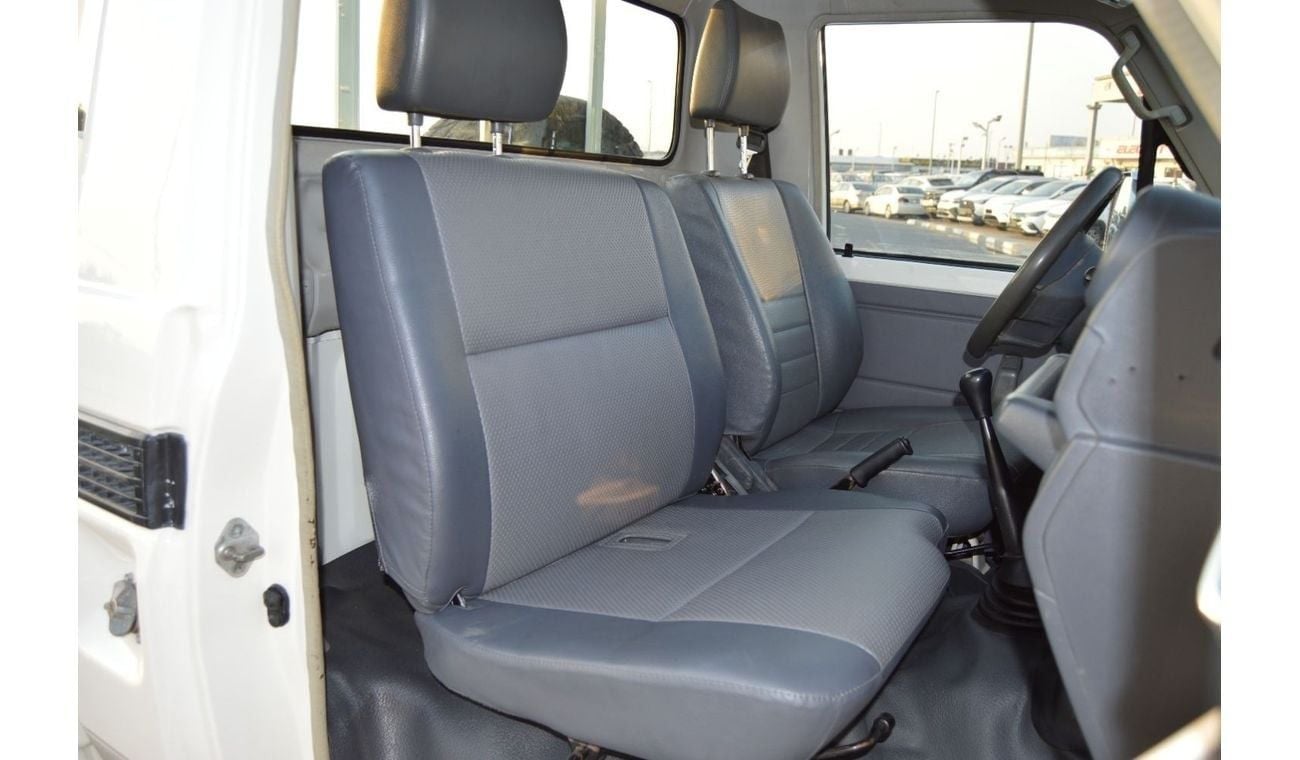 Toyota Land Cruiser Pick Up Single cabin LEFT HAND DRIVE
