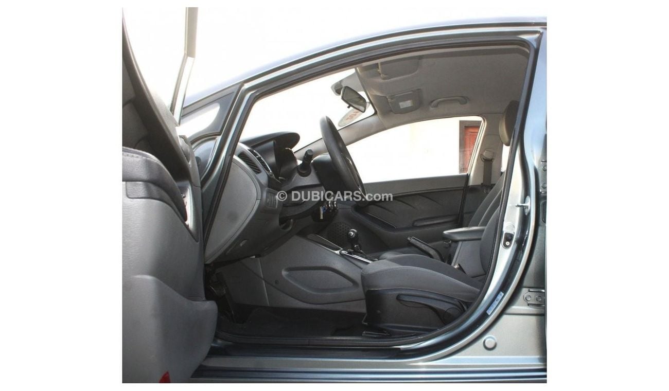 كيا سيراتو كيا سيراتو2017 خليجي بحالة ممتازة بدون حوادث