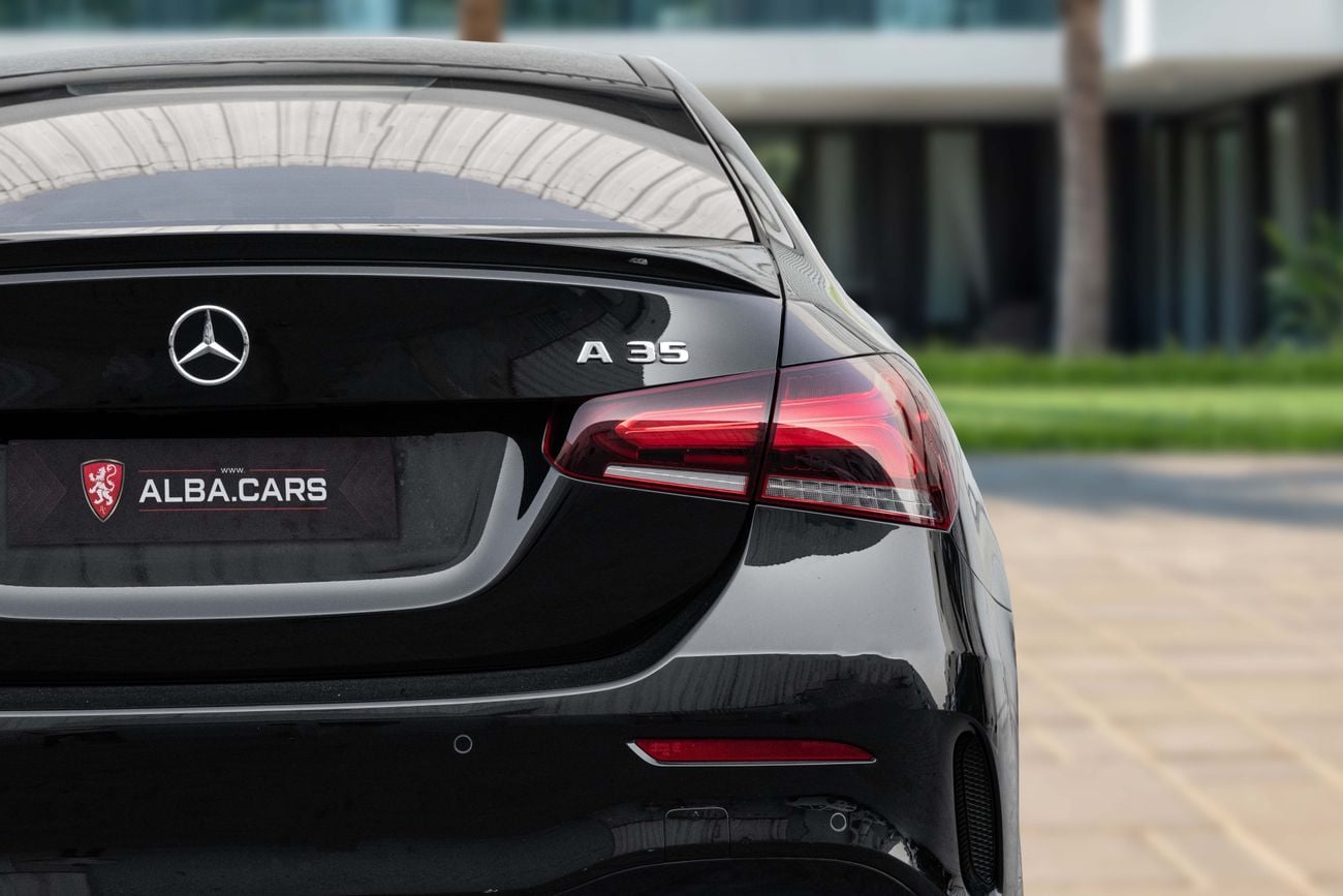 Mercedes Benz A35 AMG 4MATIC PREMIUM | 2,546 P.M | 0% Downpayment | Amazing Condition!