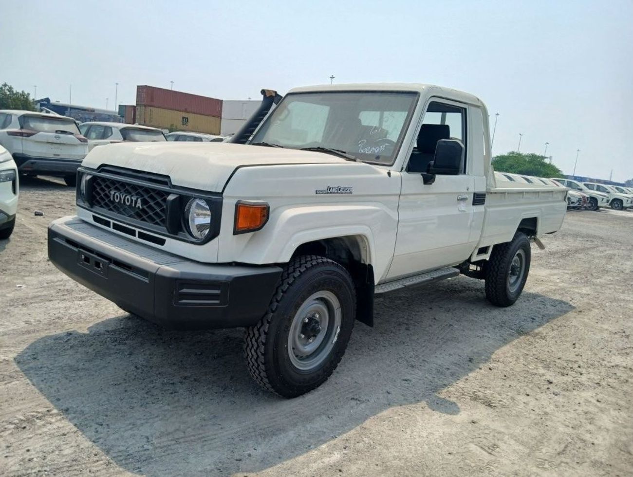 تويوتا لاند كروزر بيك آب Single Cab - 4.2L Diesel Manual - 6 Cylinders - White - ECT0001