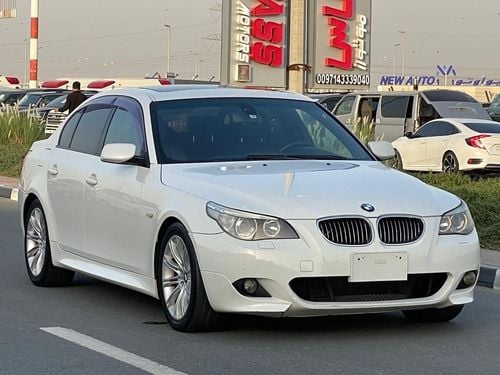 بي أم دبليو 525i STD