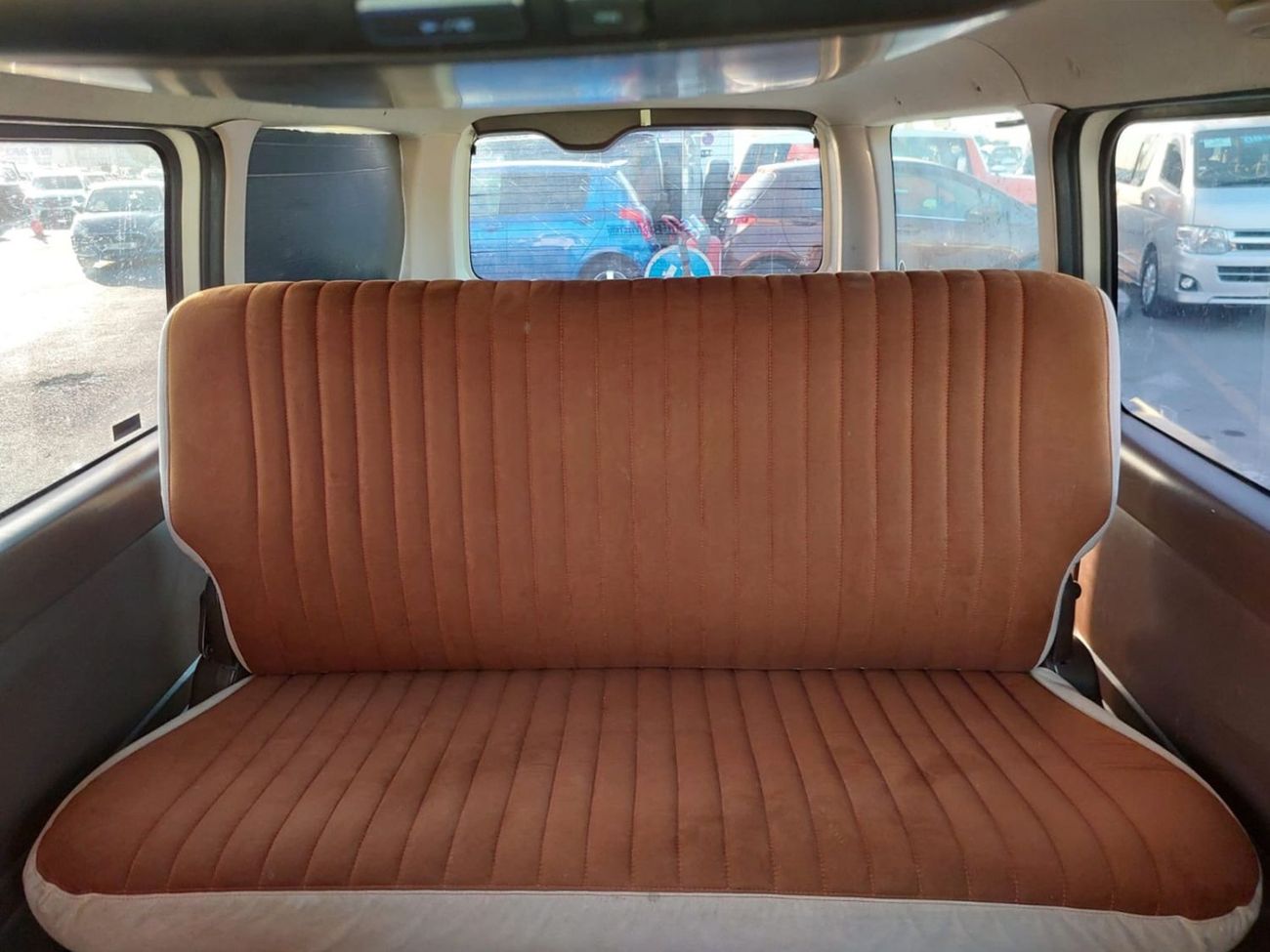 Toyota Hiace (RAMADAN OFFER) TOYOTA HIACE VAN RHD 2006 MODEL 2.0 L PETROL AUTOMATIC(PM41002)