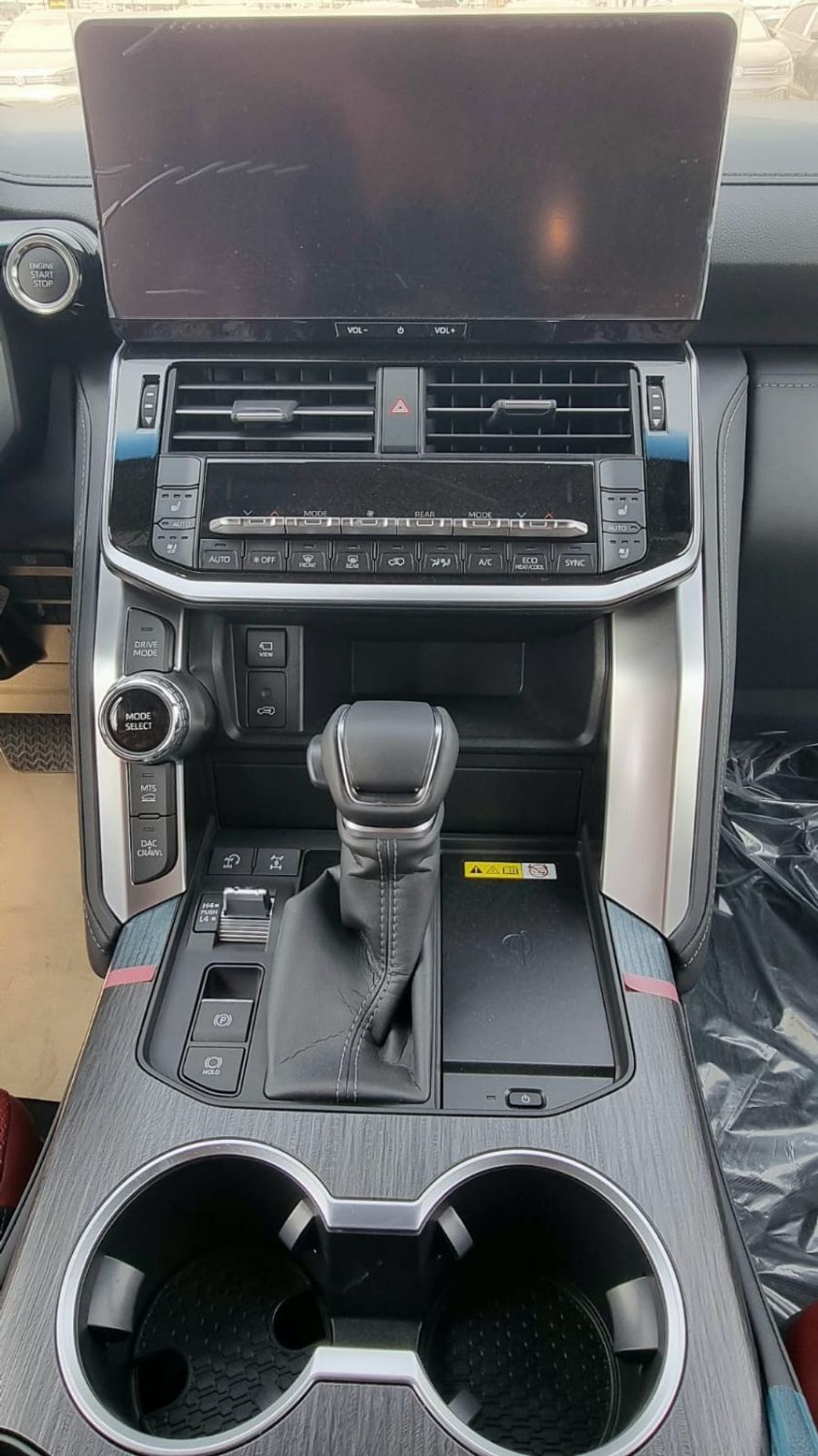 Toyota Land Cruiser TOYOTA LAND CRUISER 3.3L DIESEL VXR FULL OPTION MY 2025