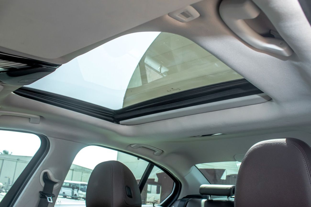 بي أم دبليو 320 Luxury Line