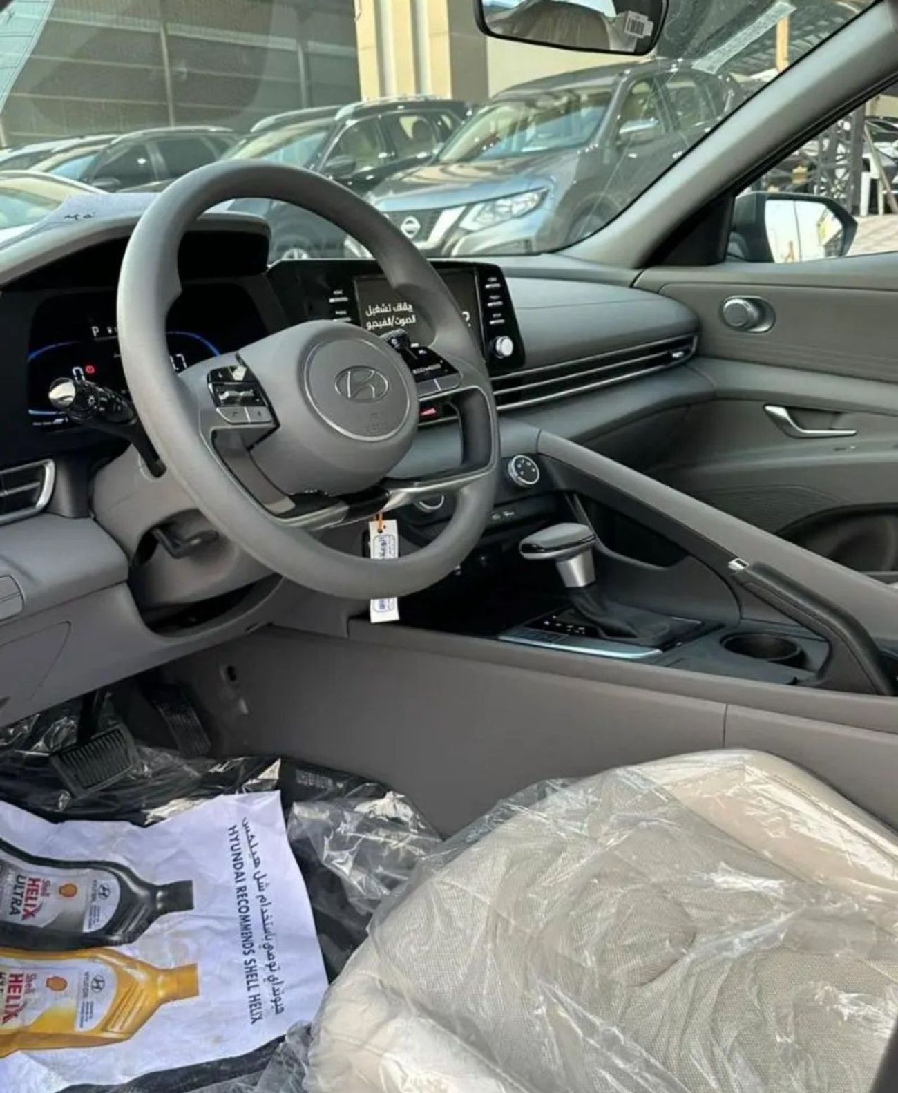 هيونداي إلانترا 2.0L PETROL 2024 GCC