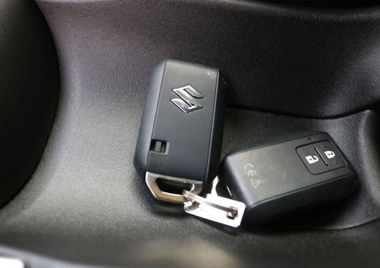 سوزوكي فرونكس GLX | 9 inch Display Audio | 360 Camera | HUD | 6 Airbags | 2024 - EXPORT ONLY