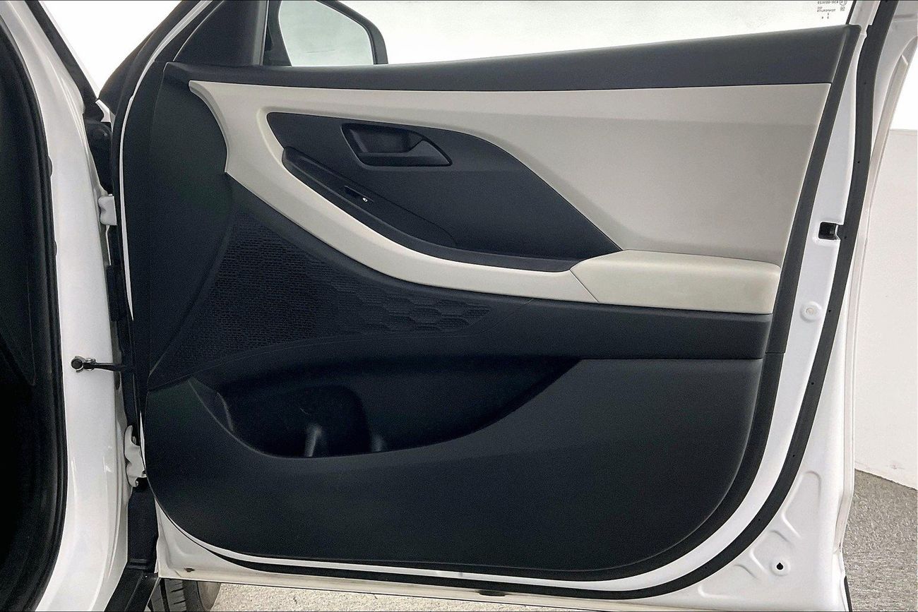 هيونداي كريتا Smart | National Day Celebration | شامل الضمان | 0 ﺪﻔﻋﺓ ﺃﻮﻟﻯ