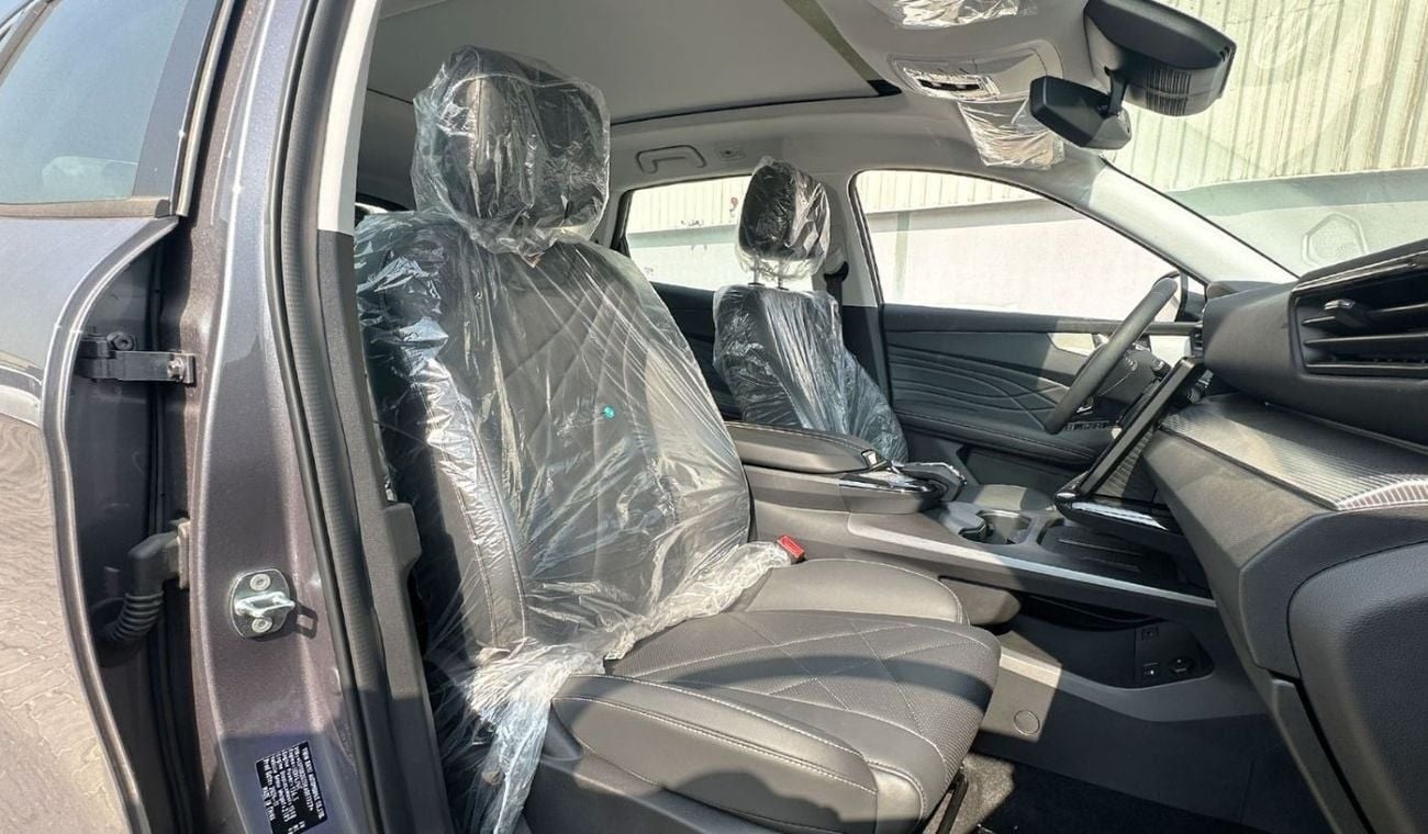 كايي X7 1.6T Flagship VERSION 7 SEATS AT