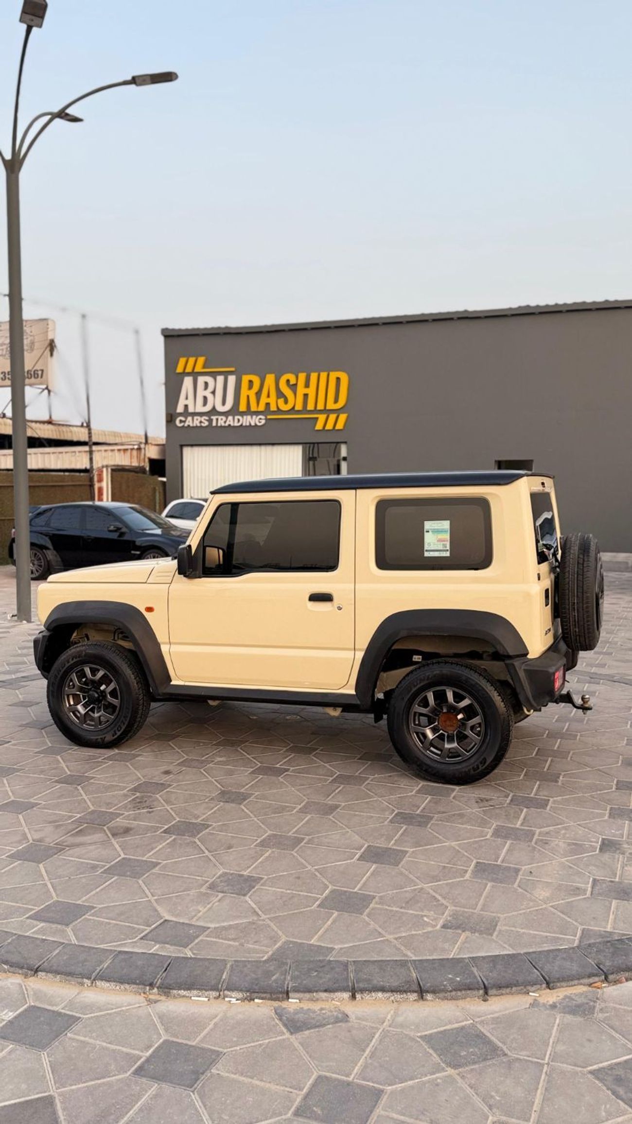 سوزوكي جيمني 1.5L GL (M/T)