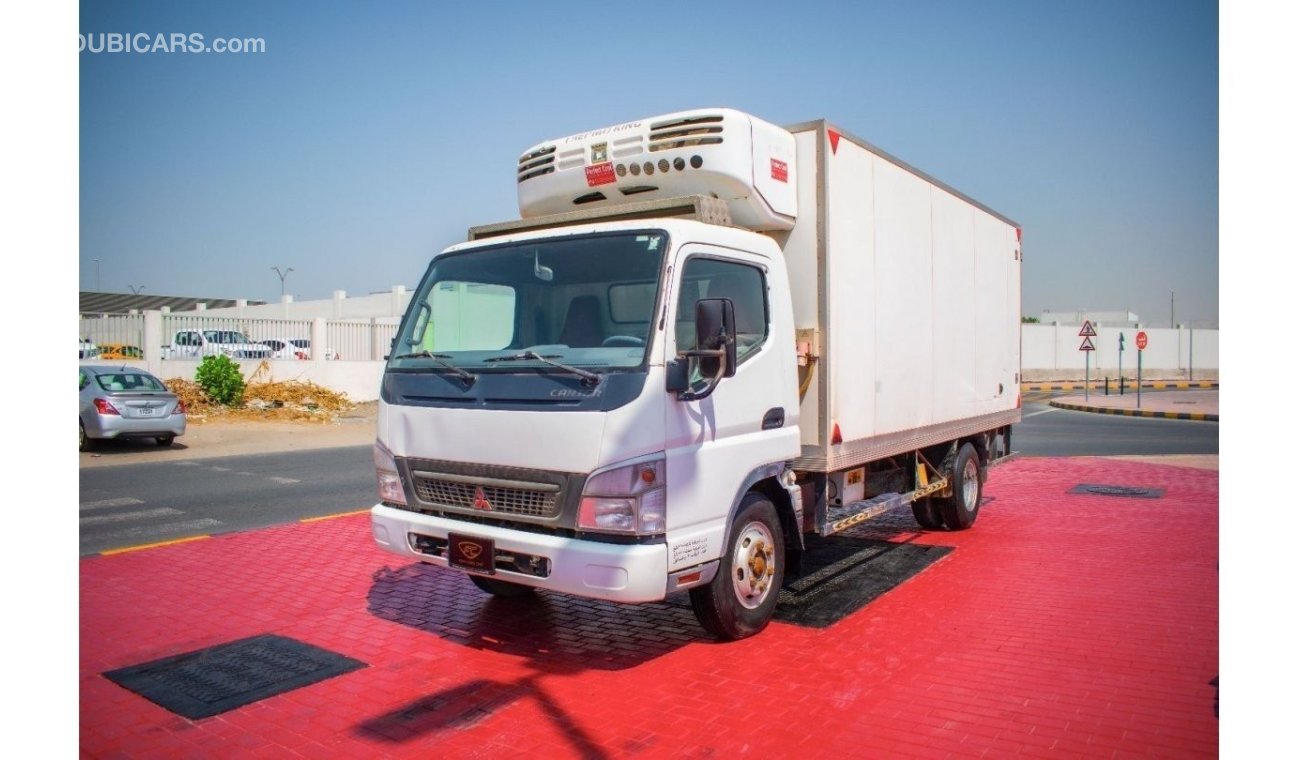 ميتسوبيشي كانتر 2006 | MITSUBISHI CANTER 4.2TON TRUCK | THERMO KING FRIZER| 14 FEET | GCC | VERY WELL-MAINTAINED | S