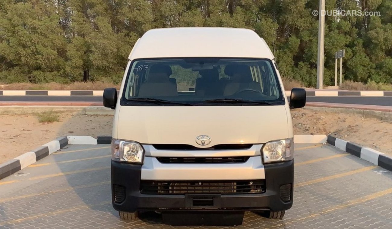 تويوتا هاياس Toyota Hiace High Roof 13 Seats 2017 Ref# 487