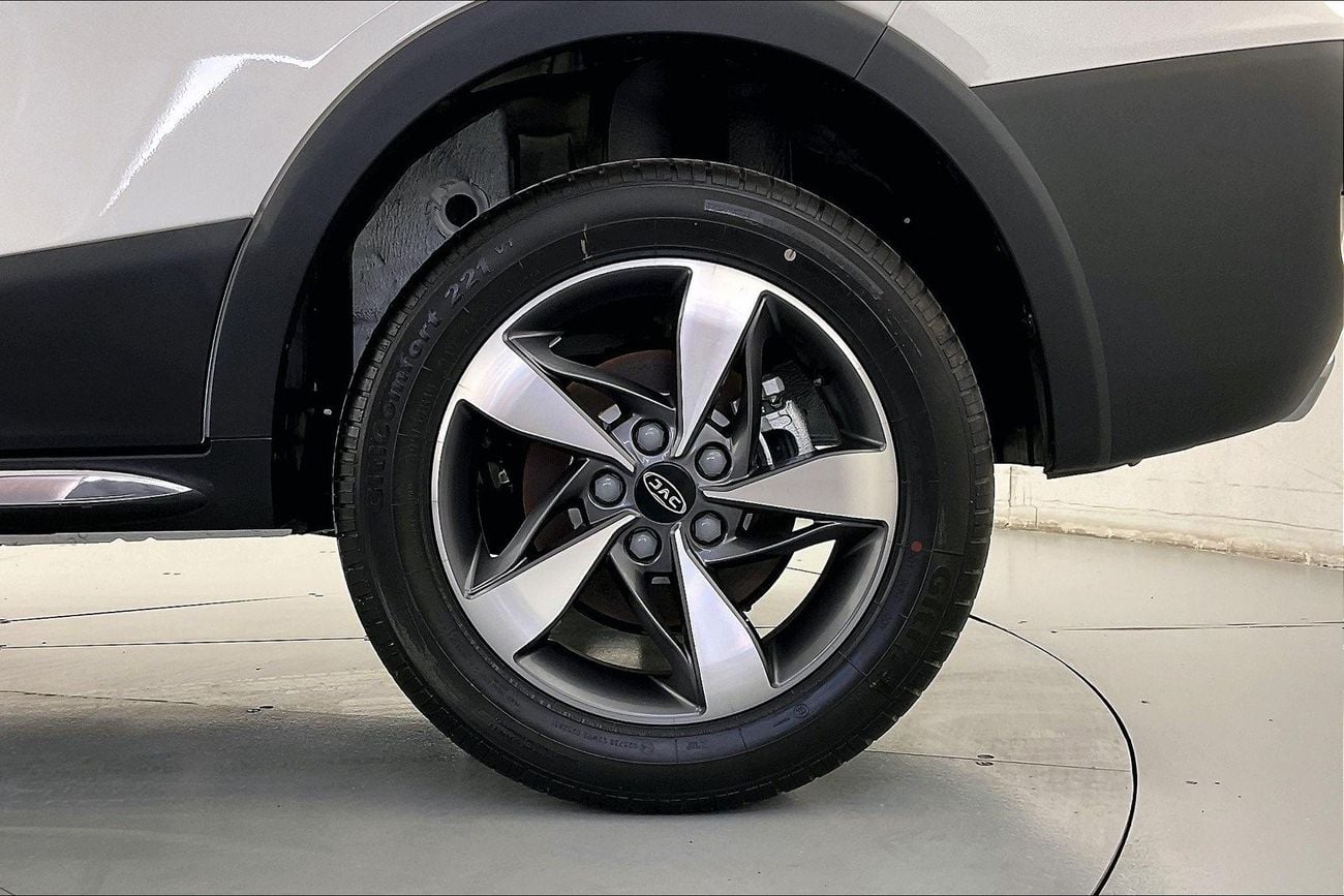 JAC JS3 Intelligent Luxury| 1 year free warranty | Exclusive Eid offer