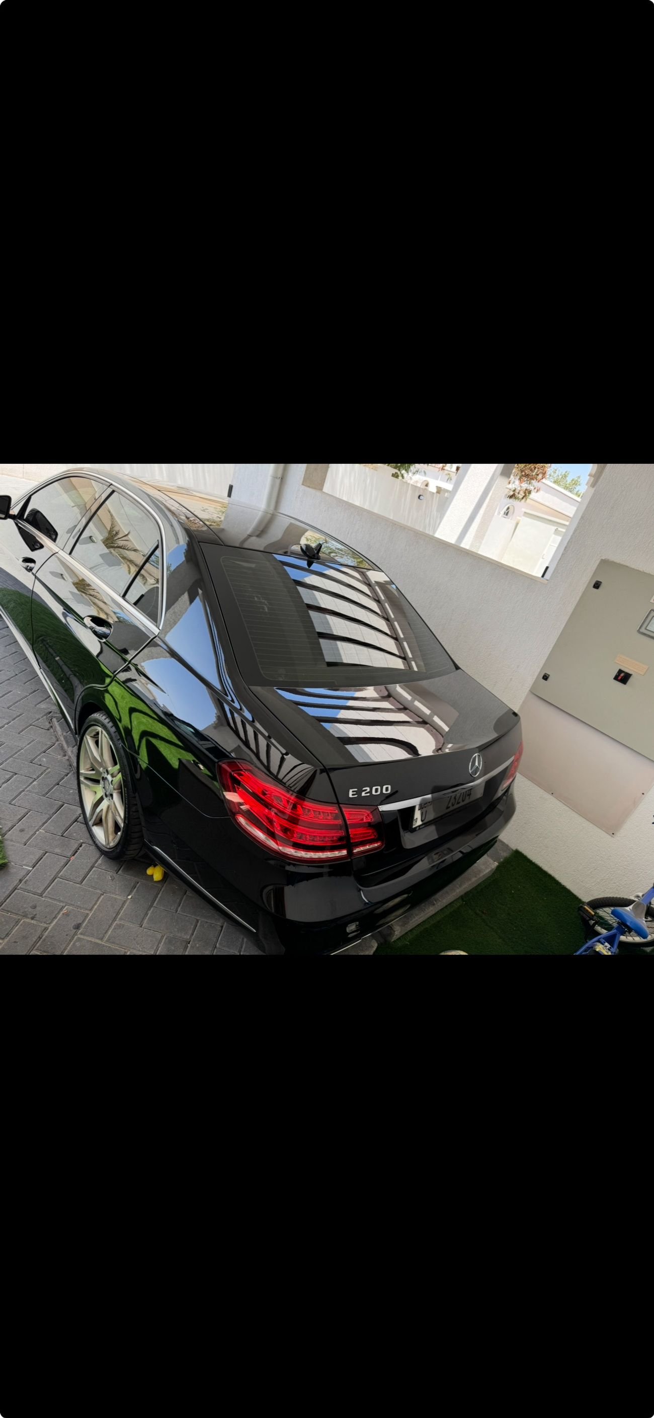 مرسيدس بنز E200