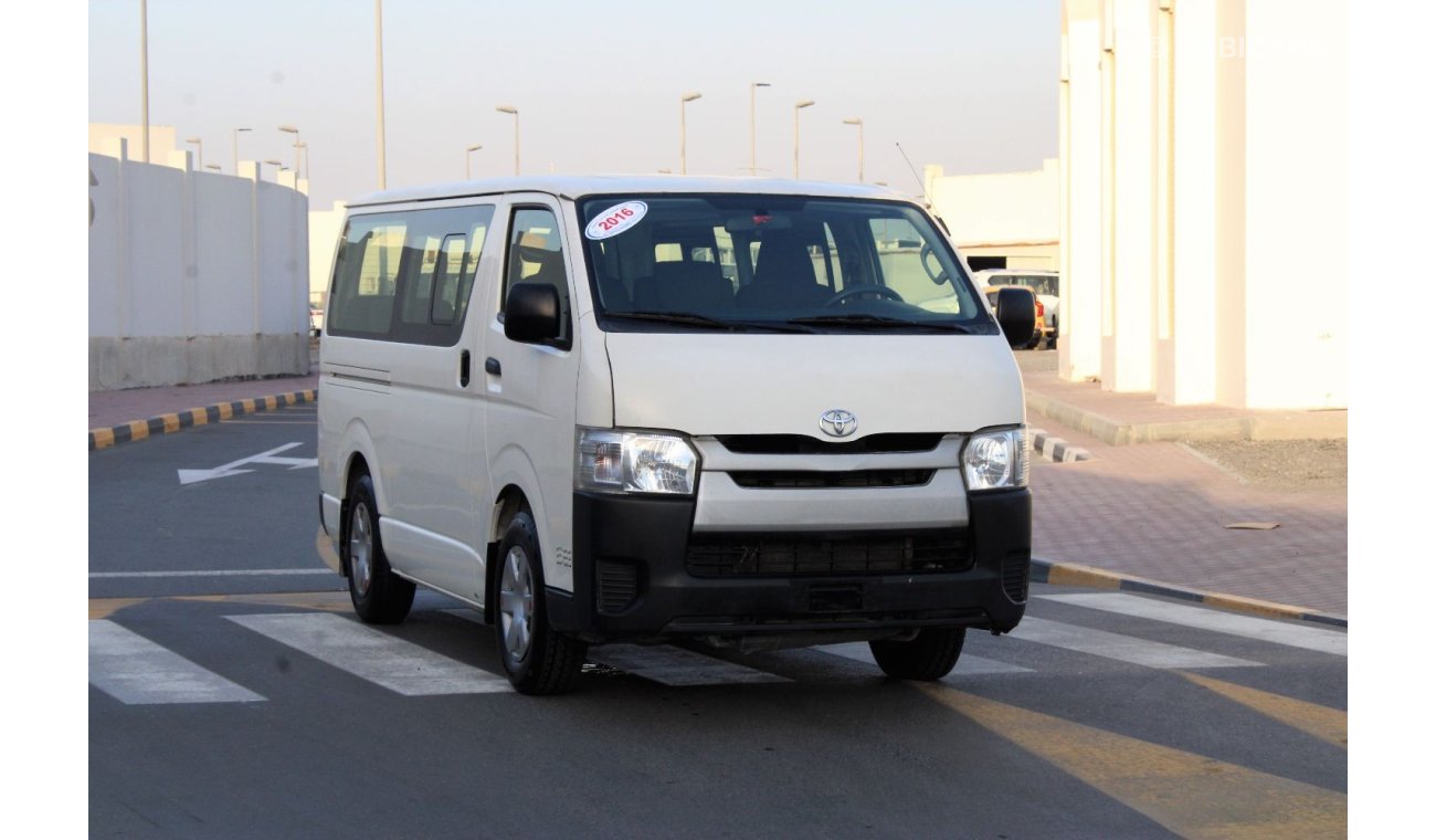 Toyota Hiace Toyota Hiace 2016 GCC in excellent condition, without accidents, very clean from inside and outside