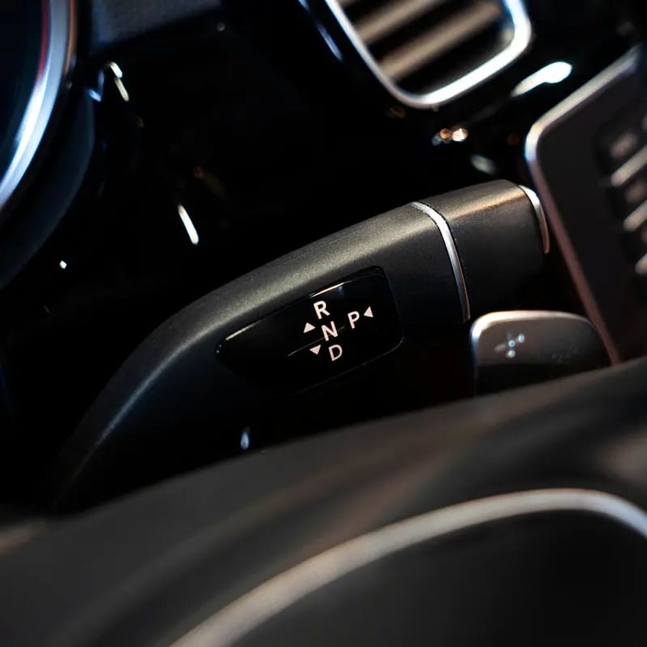 مرسيدس بنز GLS 500 Std 4.7L