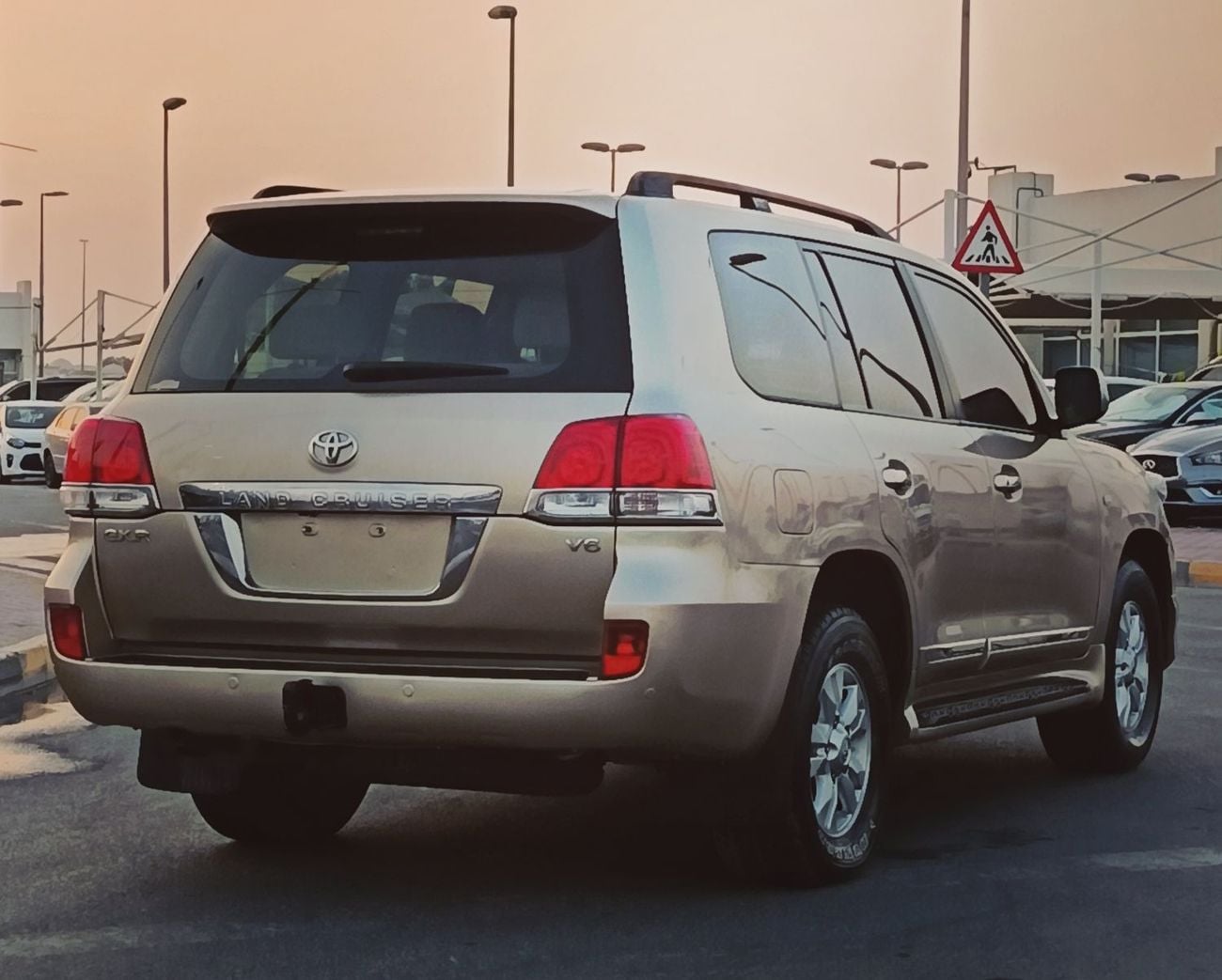 تويوتا لاند كروزر GXR