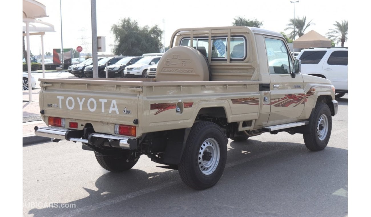 تويوتا لاند كروزر بيك آب LX 4.0Ltr V6 4WD SINGLE  CAB, DIFFRENTIAL LOCK,WINCH, POWER WINDOW,WOODEN INTERIOR-POWER MIRROE, MOD