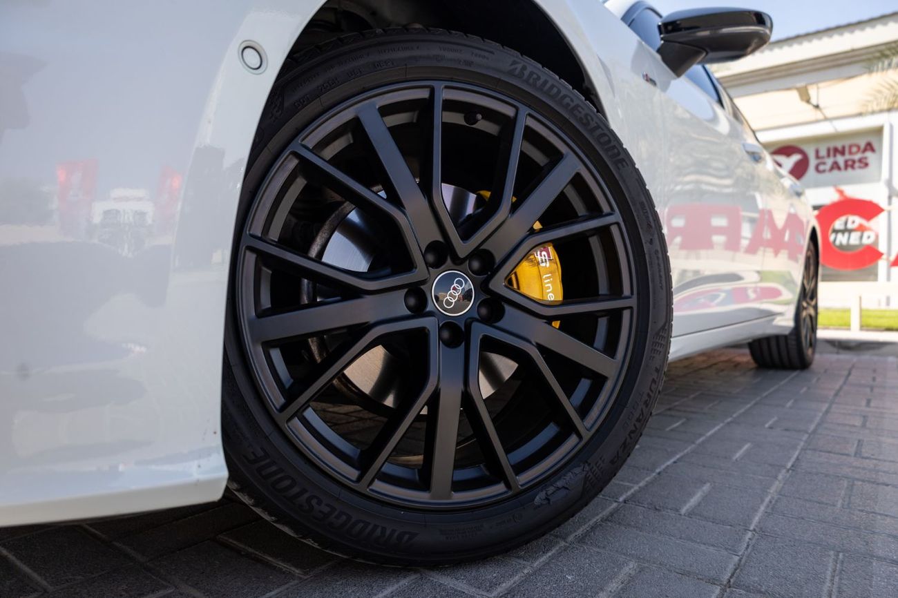 أودي A6 45 TFSI S-Line 2.0L