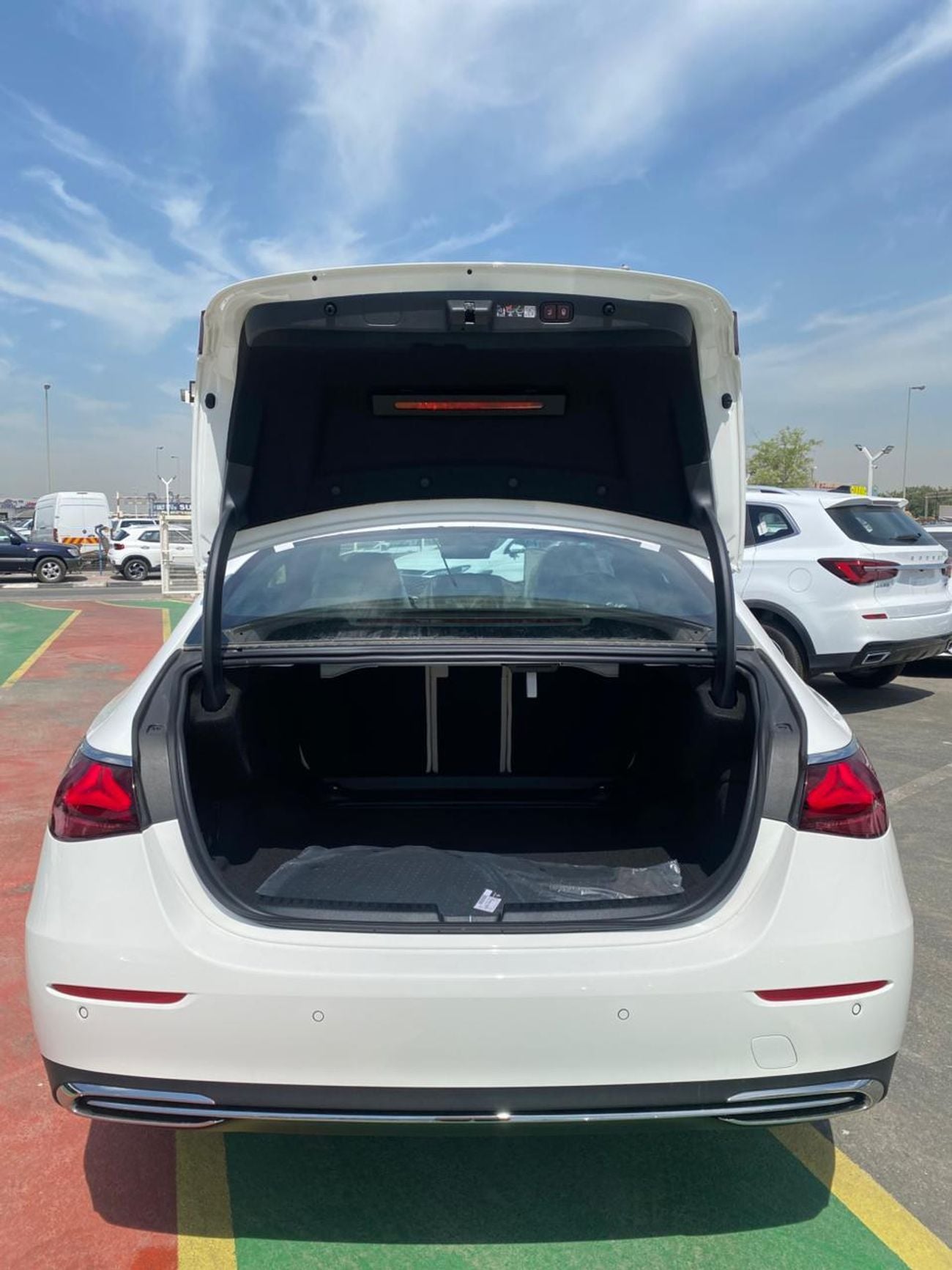 Mercedes Benz E200 STD Brand New 2026 Korean