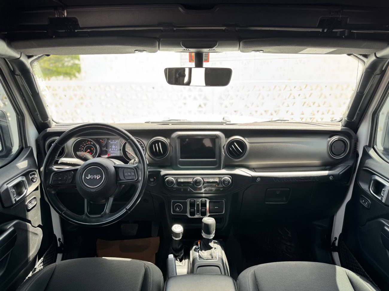 جيب رانجلر Unlimited Sport 3.6L A/T