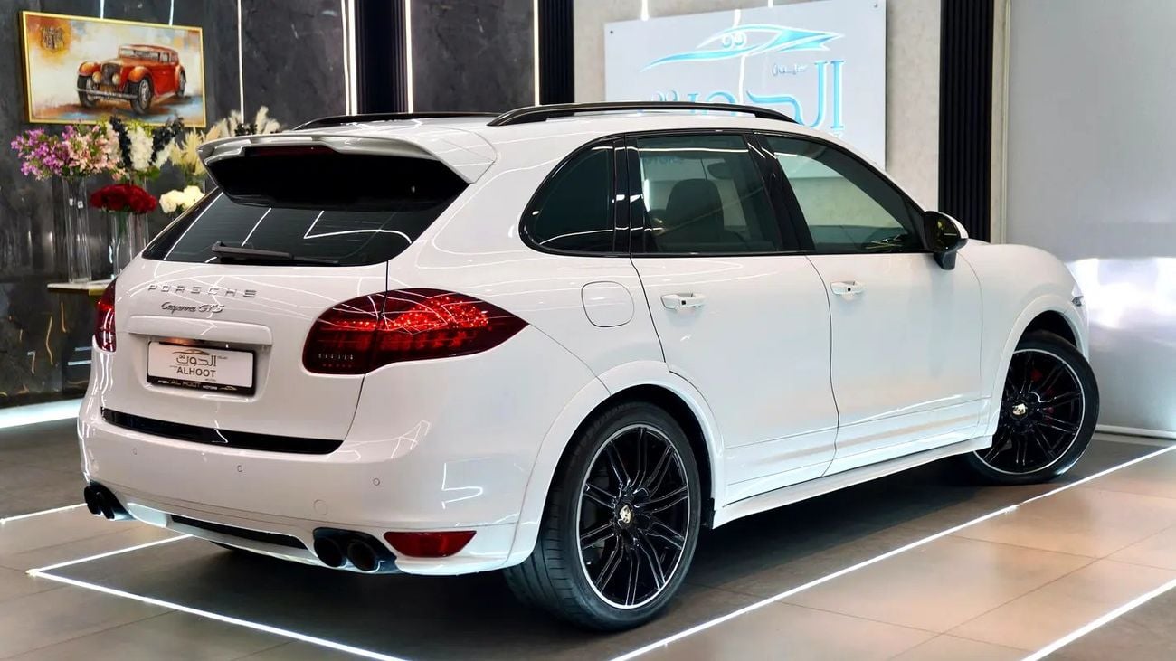 Porsche Cayenne SPECIAL GTS V8 || TOP RANGE || GCC || ACCIDENTS FREE || BEST CONDITION