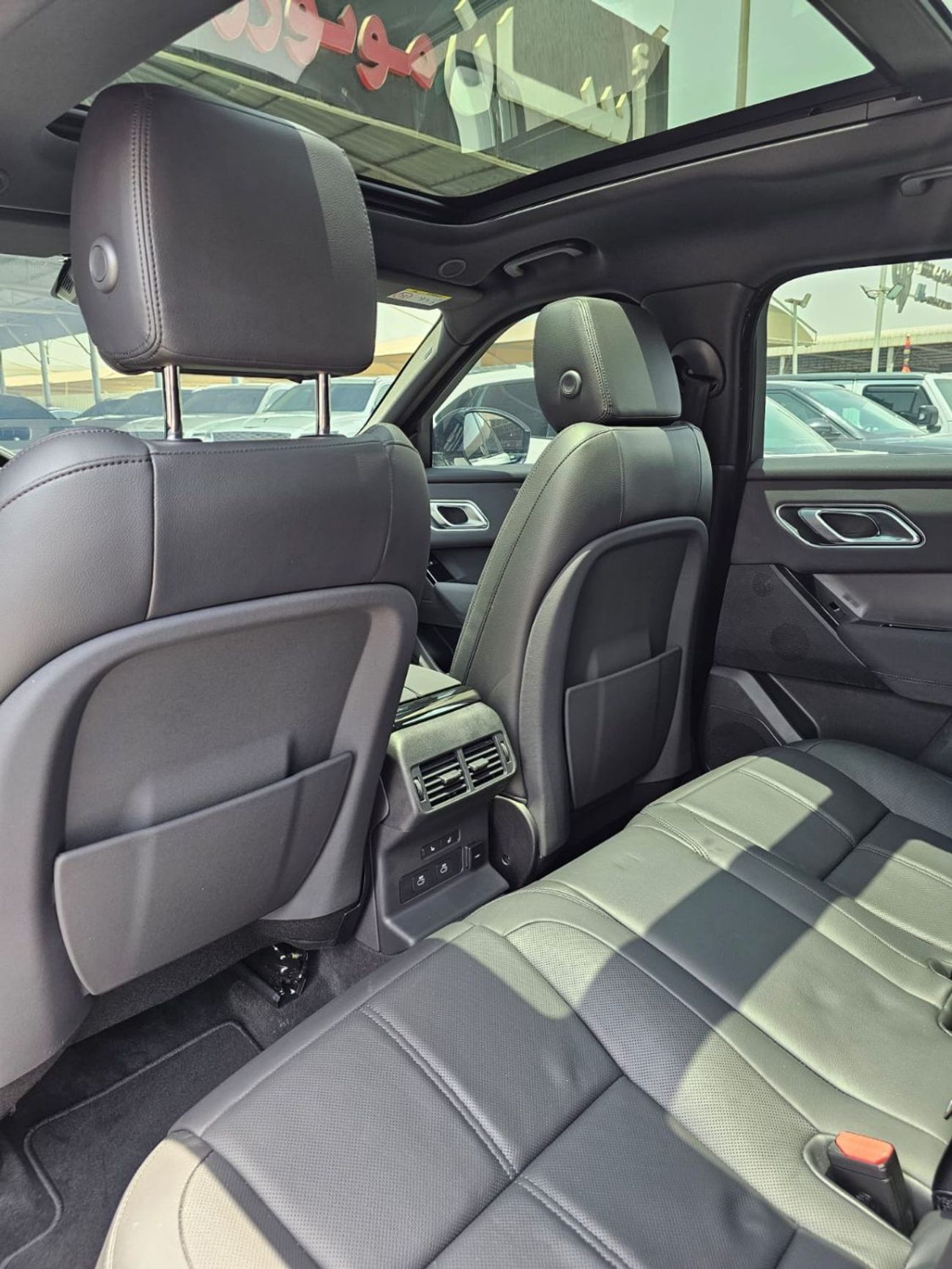 لاند روفر رينج روفر فيلار P250 S 2.0L Petrol